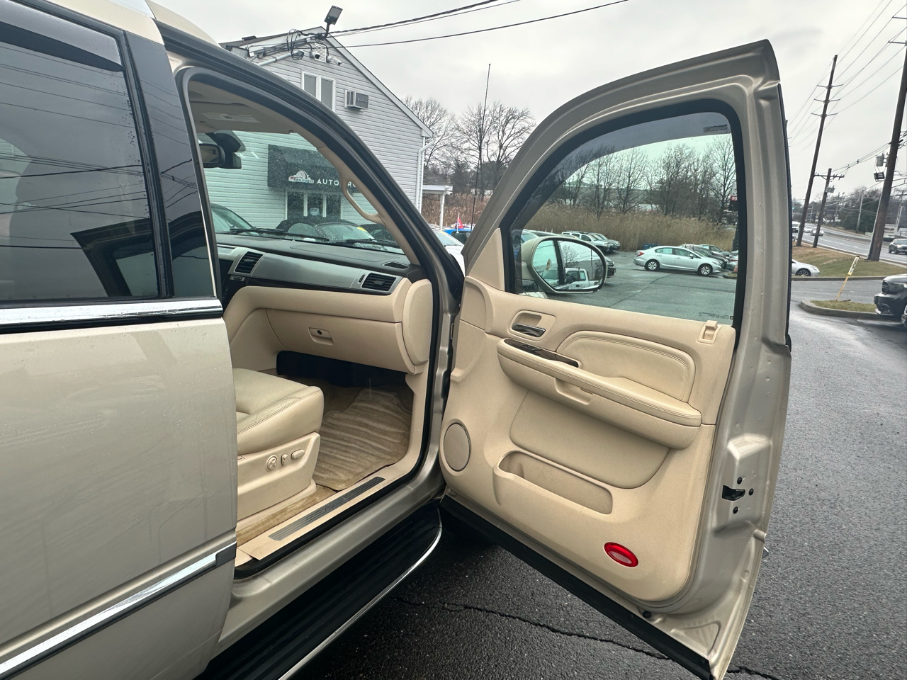 Cadillac Escalade EXT Sport Utility Truck 2007