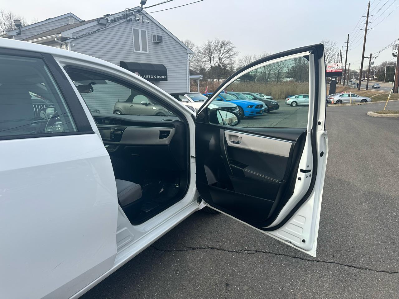 Toyota Corolla S Premium CVT 2015