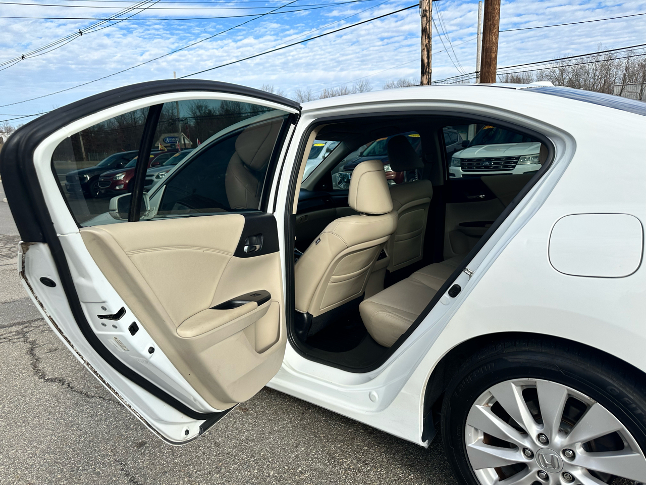 Honda Accord EX-L V6 Sedan AT with Navigation 2014