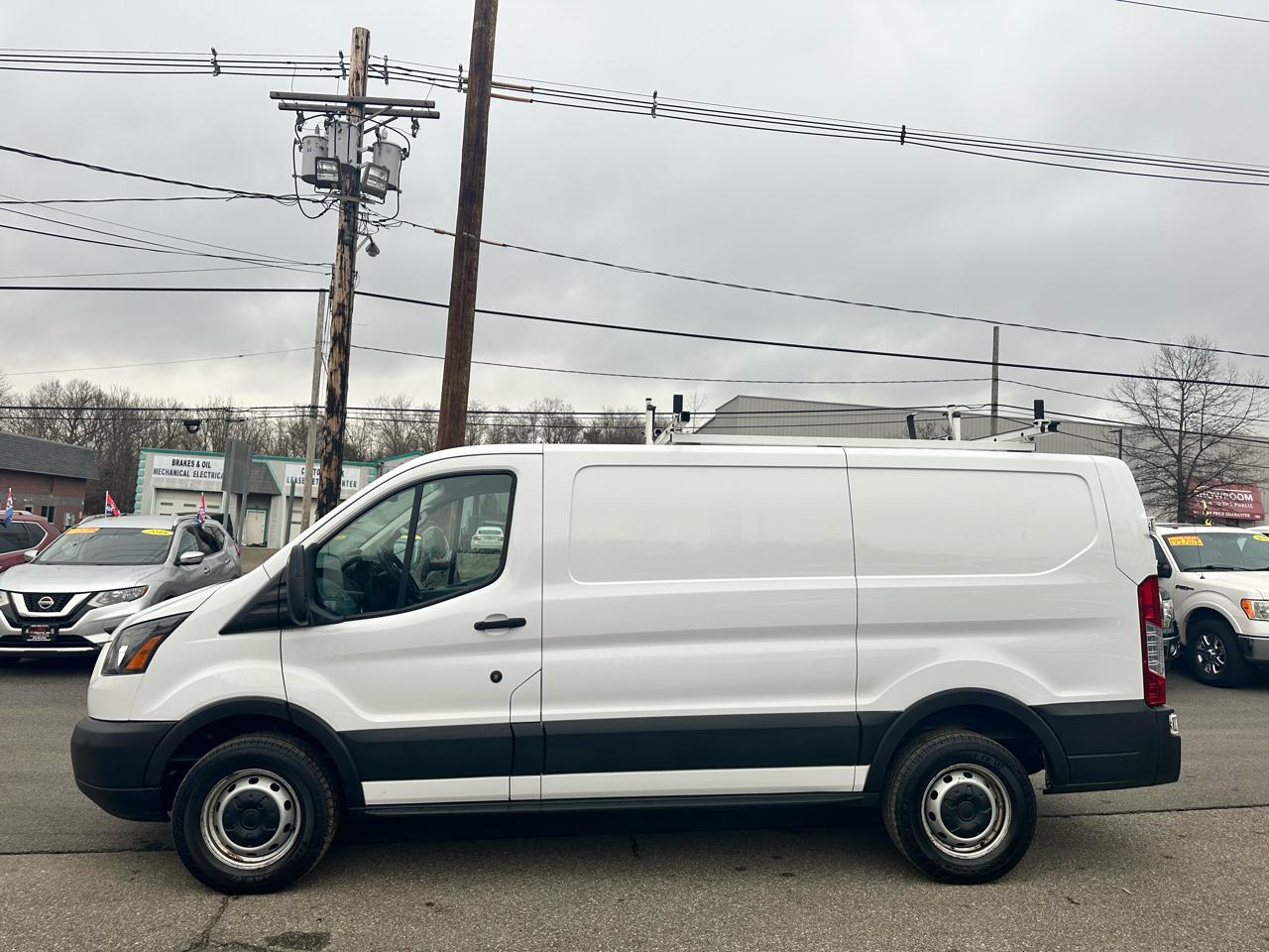 Ford Transit 250 Van Low Roof 60/40 Pass.130-in. WB 2019