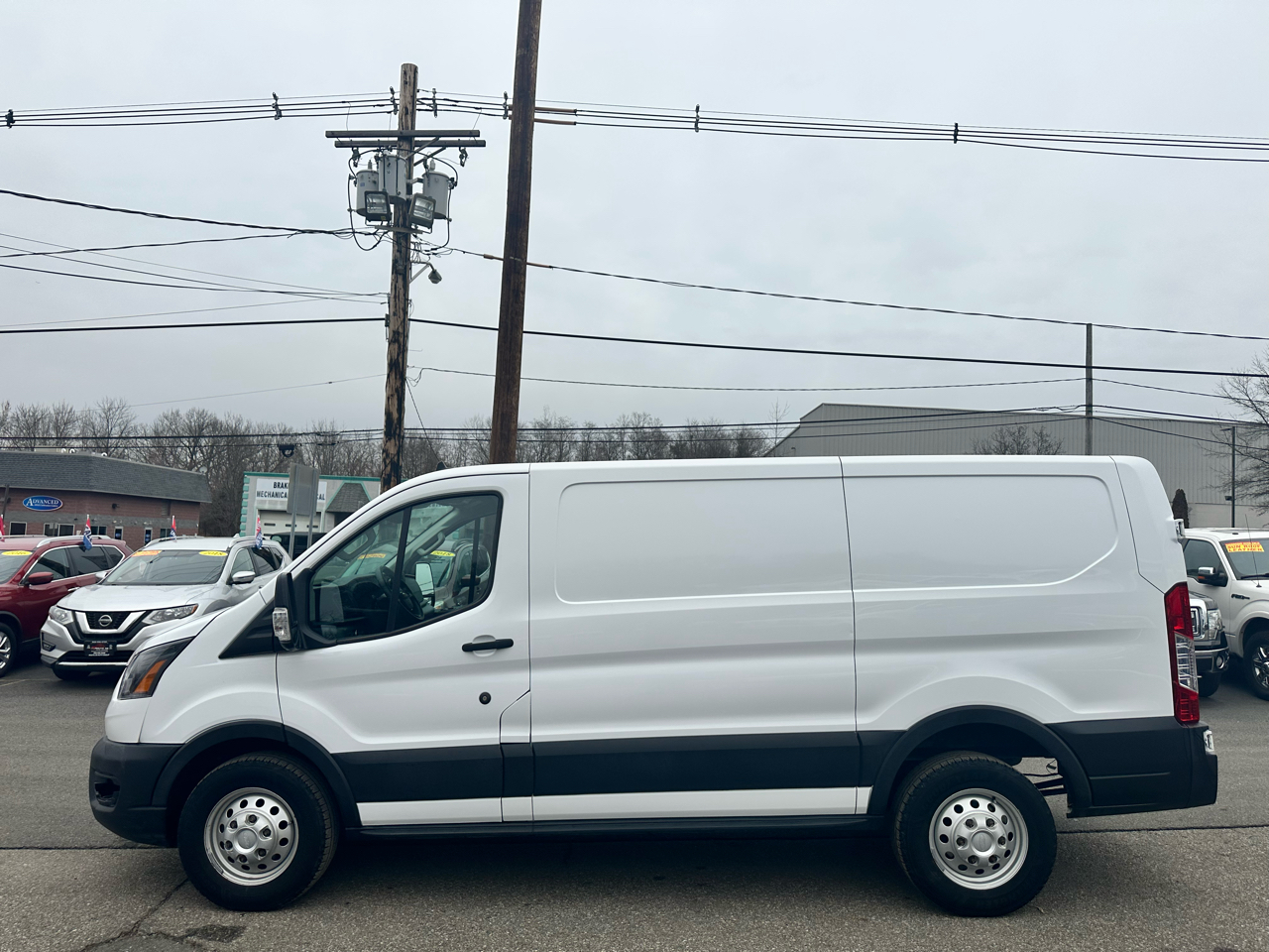 Ford Transit 150 Van Low Roof w/Sliding Pass. 148-in. WB 2021