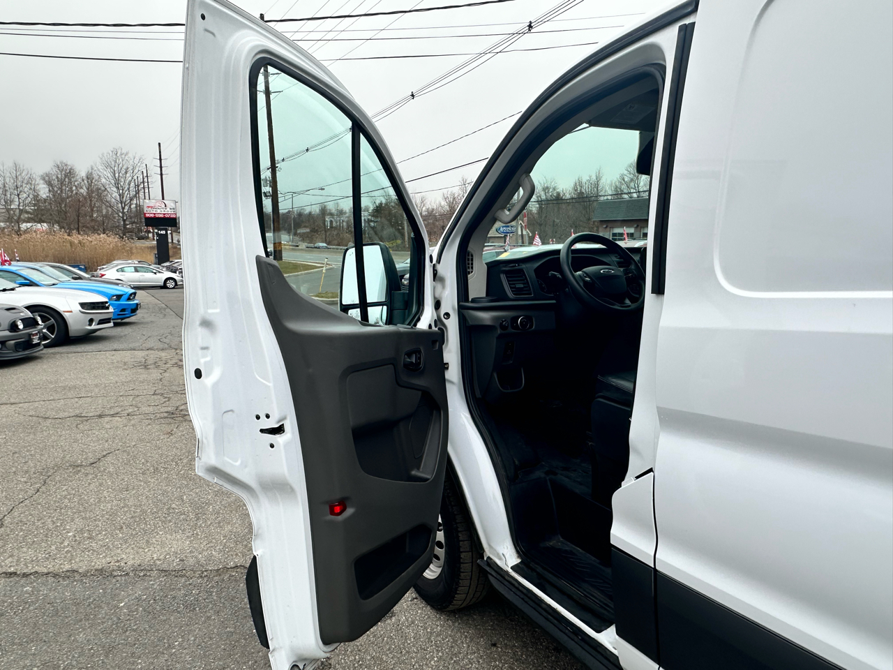 Ford Transit 150 Van Low Roof w/Sliding Pass. 148-in. WB 2021