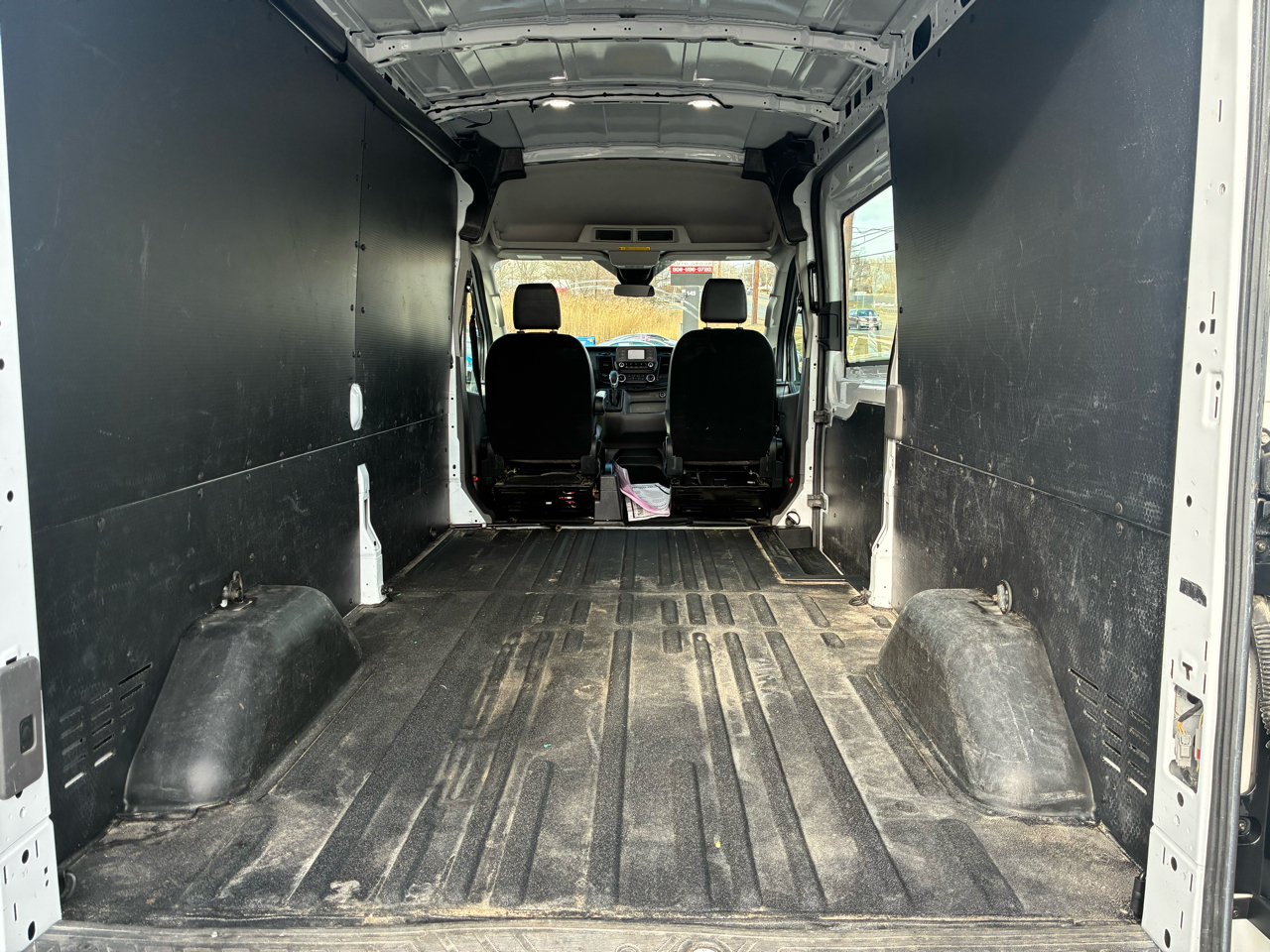 Ford Transit 250 Van Med. Roof w/Sliding Pass. 148-in. WB 2020