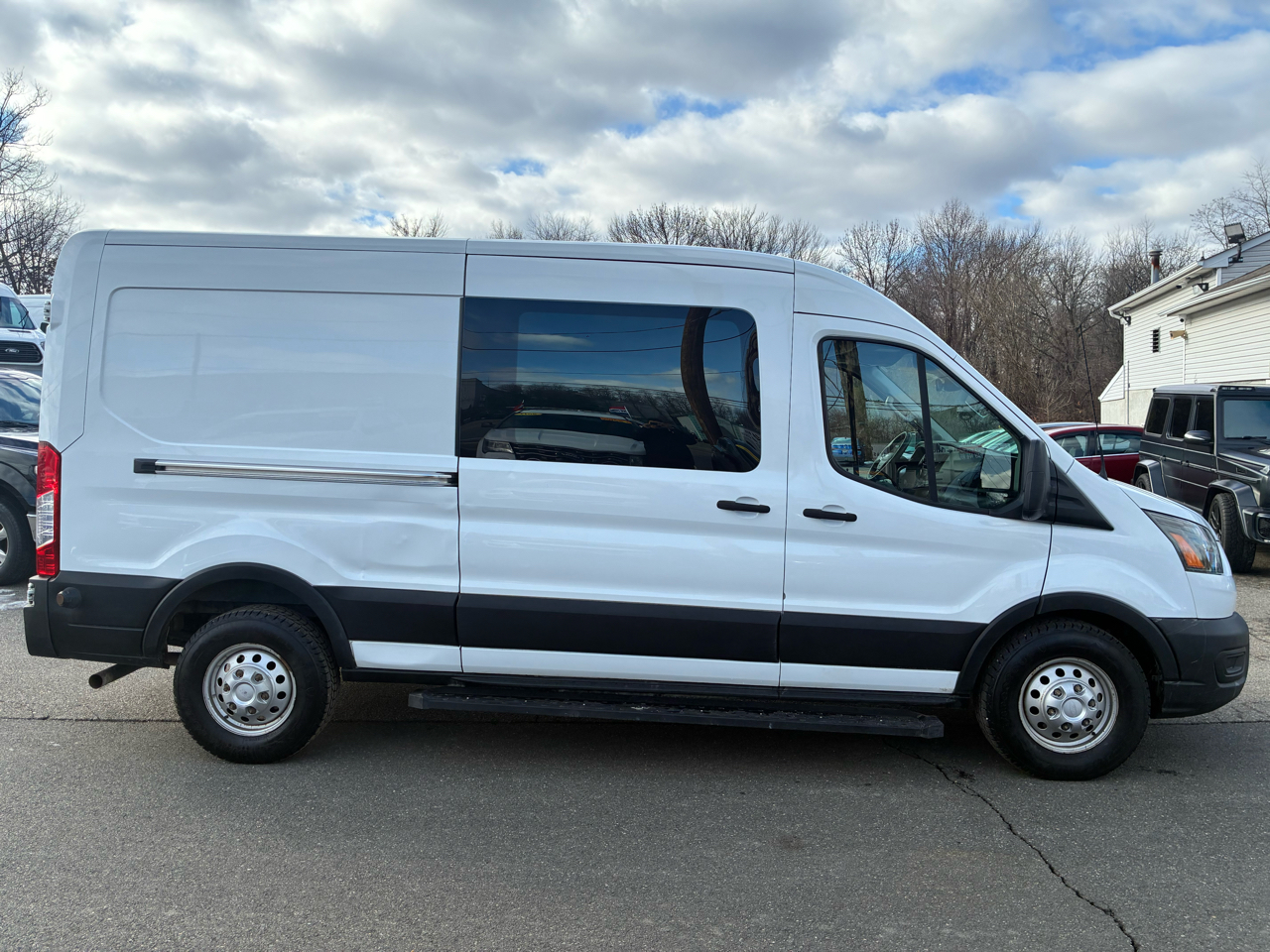 Ford Transit 250 Van Med. Roof w/Sliding Pass. 148-in. WB 2020