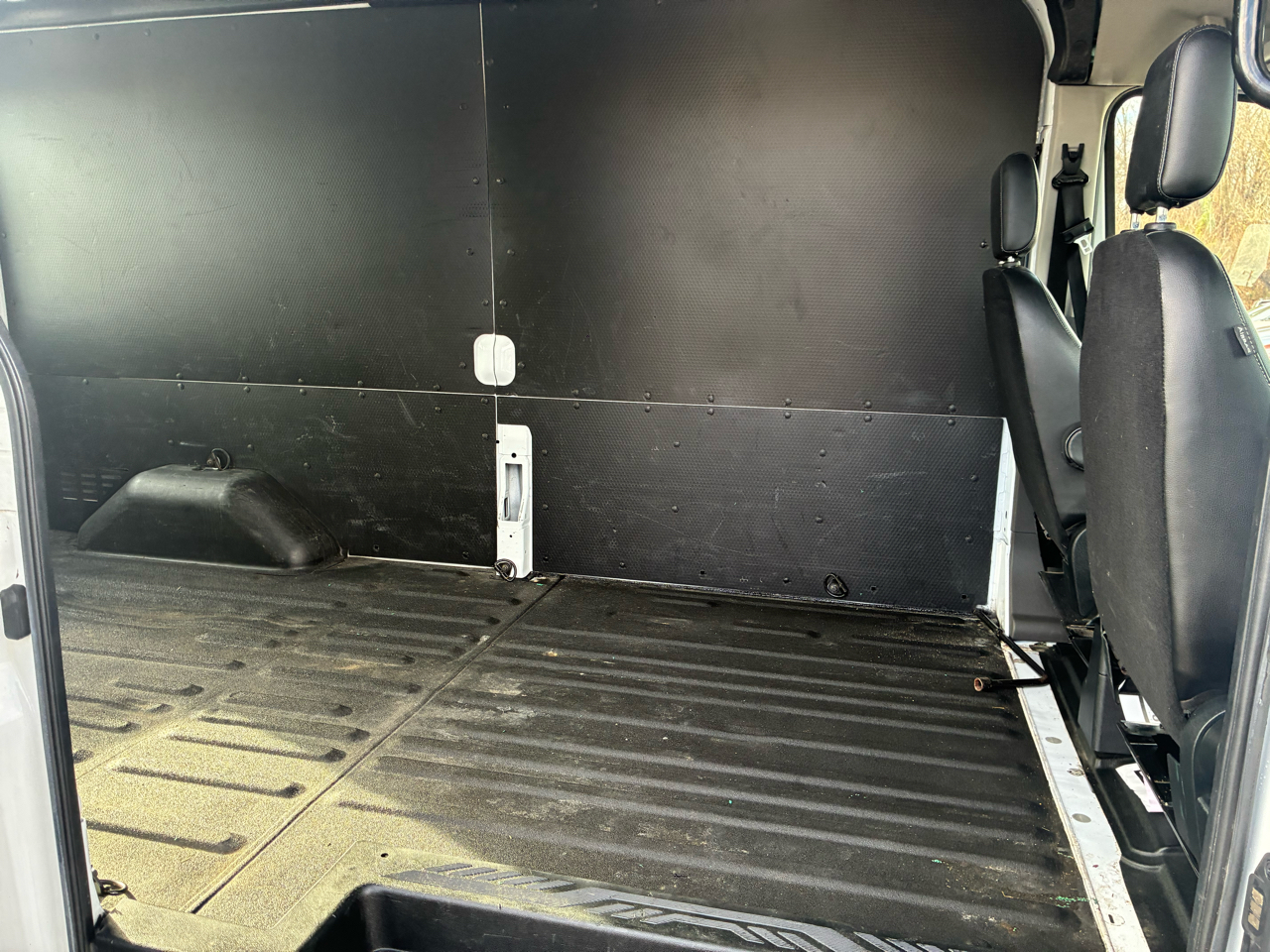 Ford Transit 250 Van Med. Roof w/Sliding Pass. 148-in. WB 2020