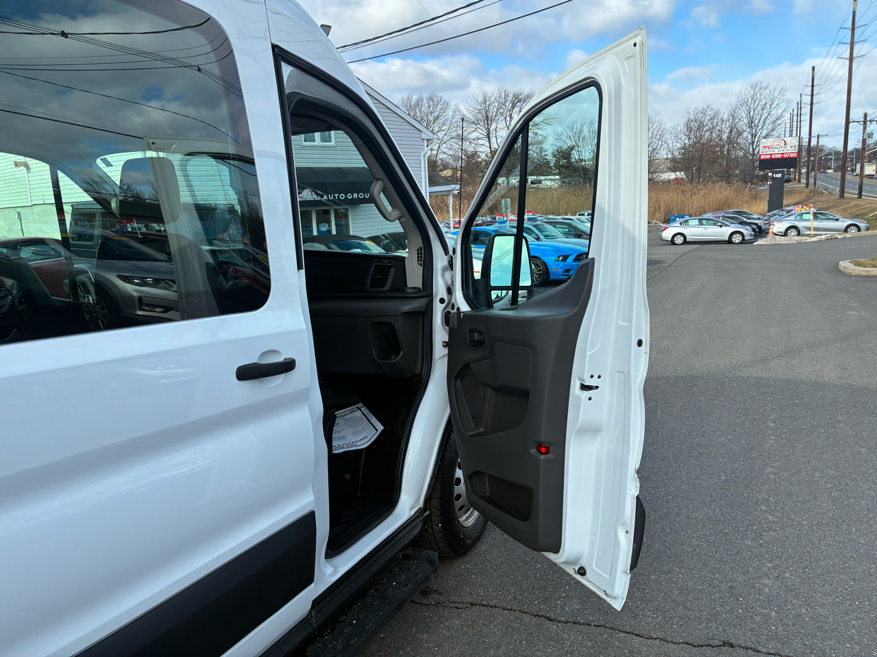 Ford Transit 250 Van Med. Roof w/Sliding Pass. 148-in. WB 2020