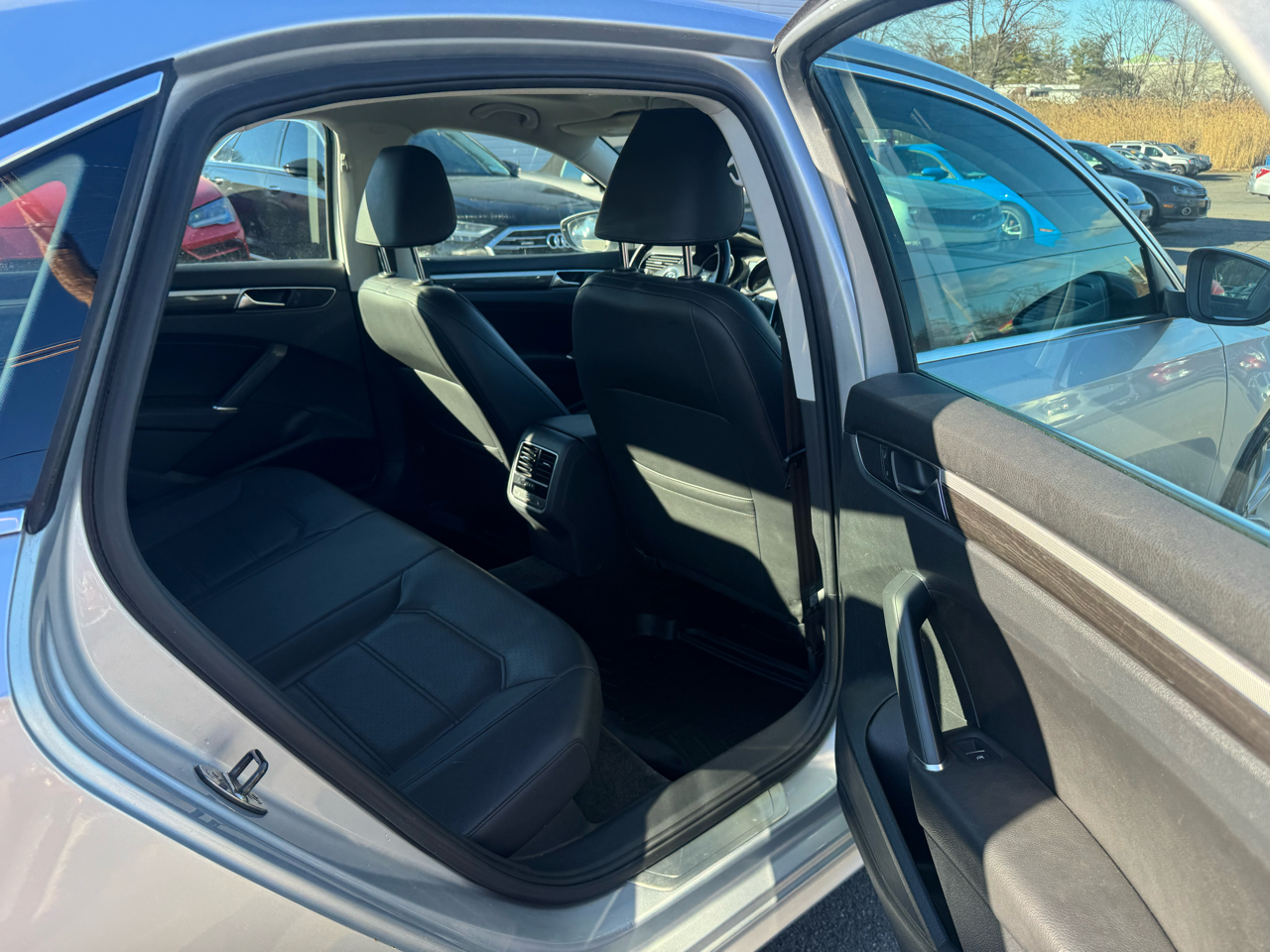 Volkswagen Passat 1.8T SE Auto 2017