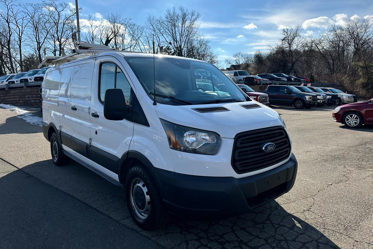 Ford Transit 150 Van Low Roof 60/40 Pass. 130-in. WB 2016