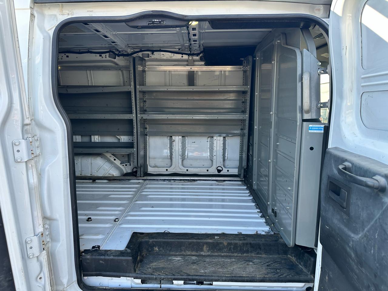 Ford Transit 150 Van Low Roof 60/40 Pass. 130-in. WB 2016