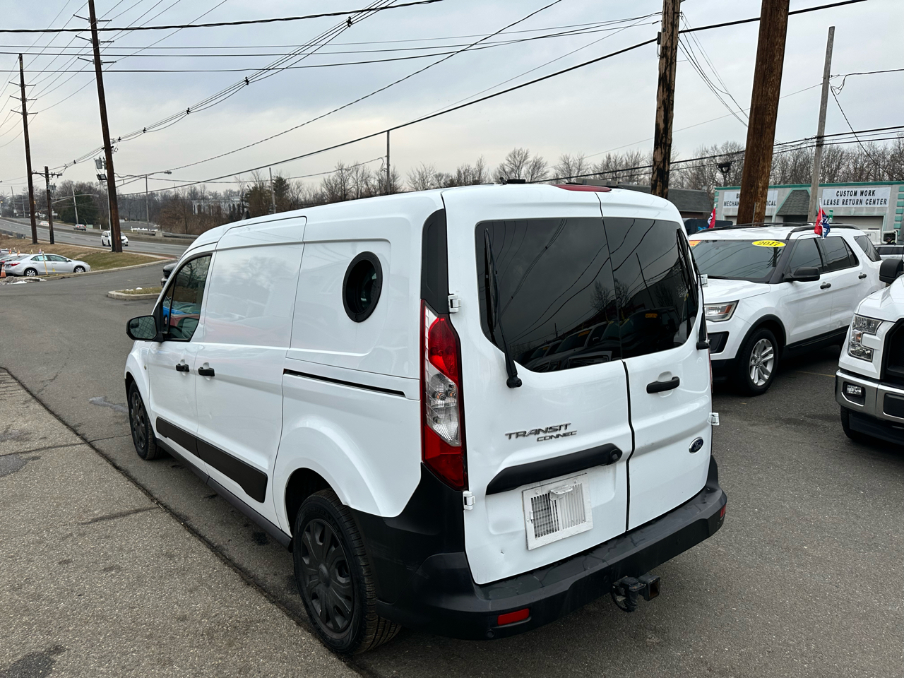 Ford Transit Connect Cargo Van XL LWB 2022