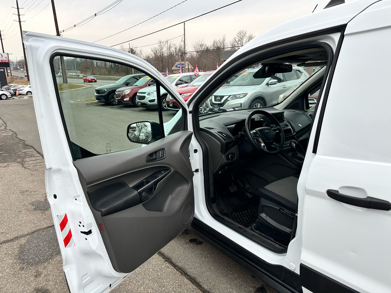 Ford Transit Connect Cargo Van XL LWB 2022