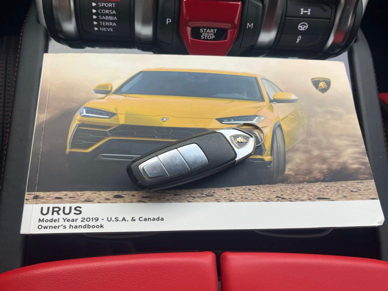 Lamborghini Urus Base 2019
