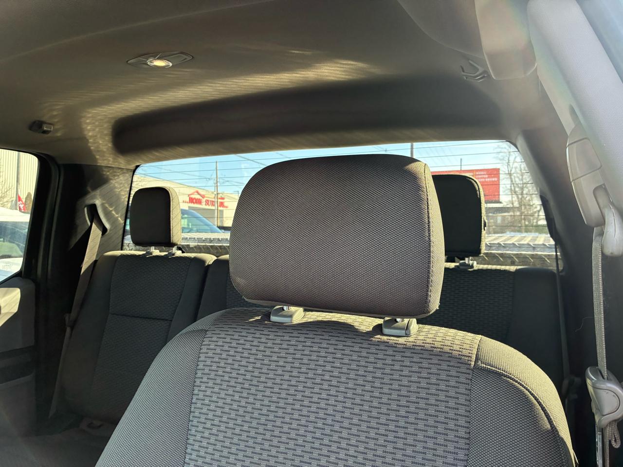 Ford F-150 XLT SuperCrew 4WD 2016