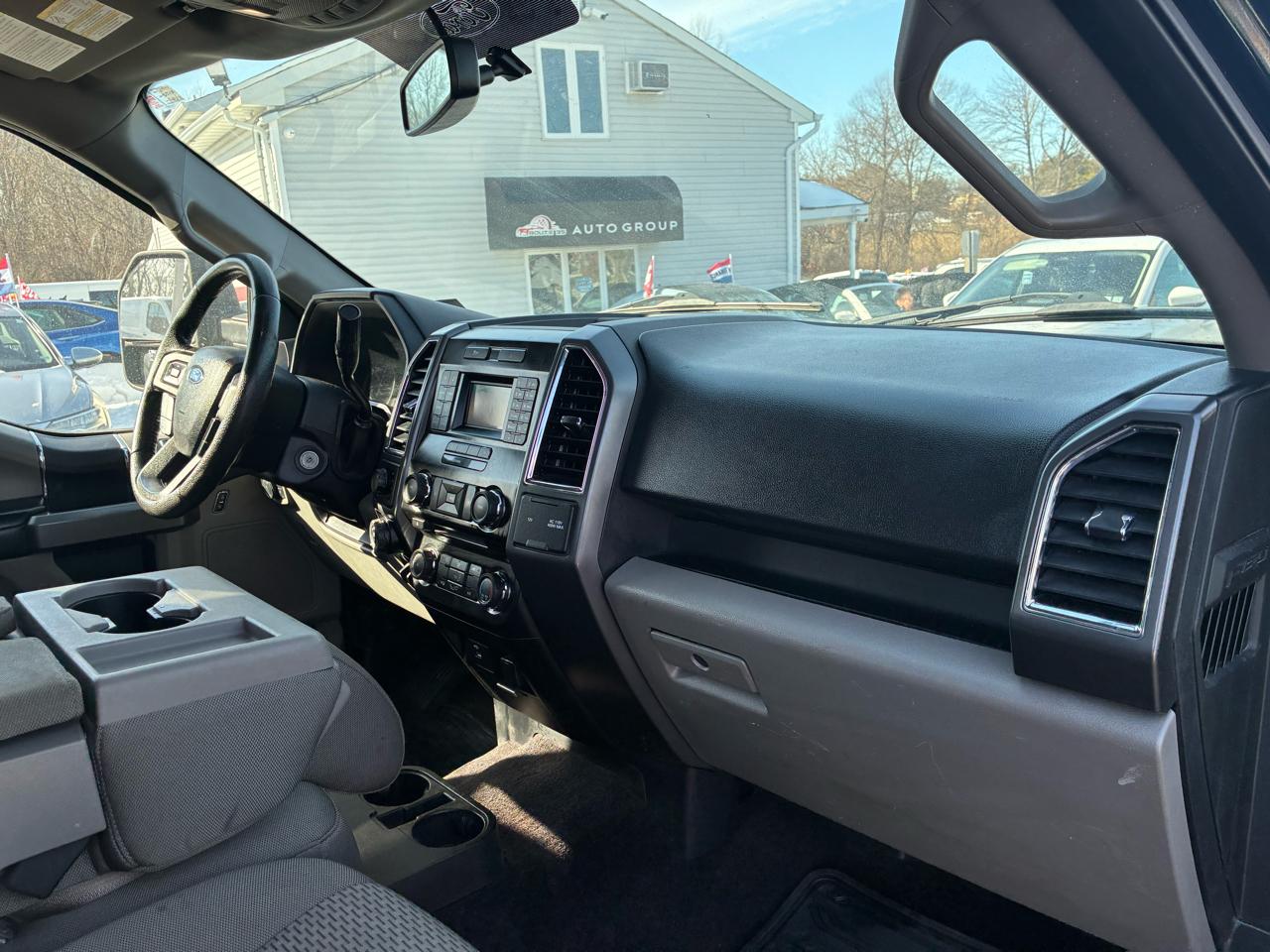 Ford F-150 XLT SuperCrew 4WD 2016