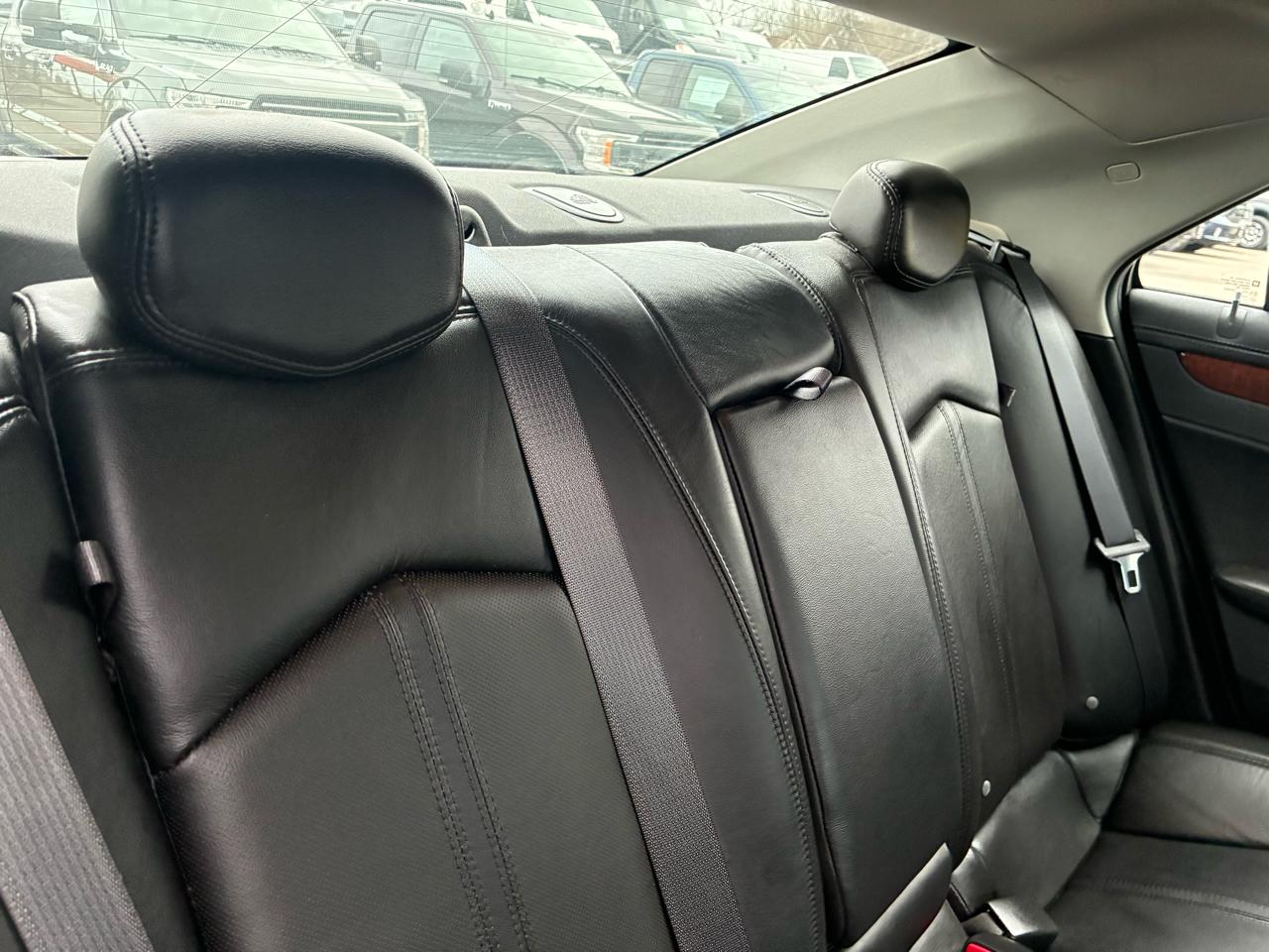 Cadillac CTS 3.6L Premium AWD w/Navi 2011