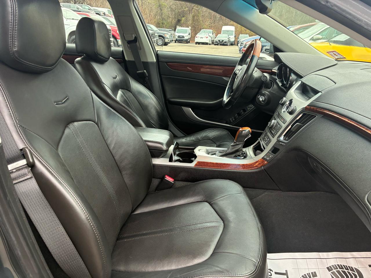 Cadillac CTS 3.6L Premium AWD w/Navi 2011