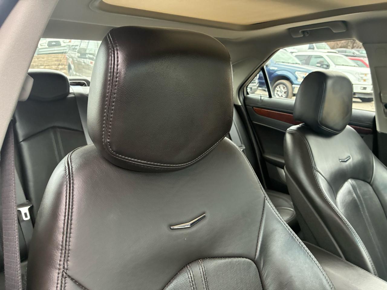 Cadillac CTS 3.6L Premium AWD w/Navi 2011