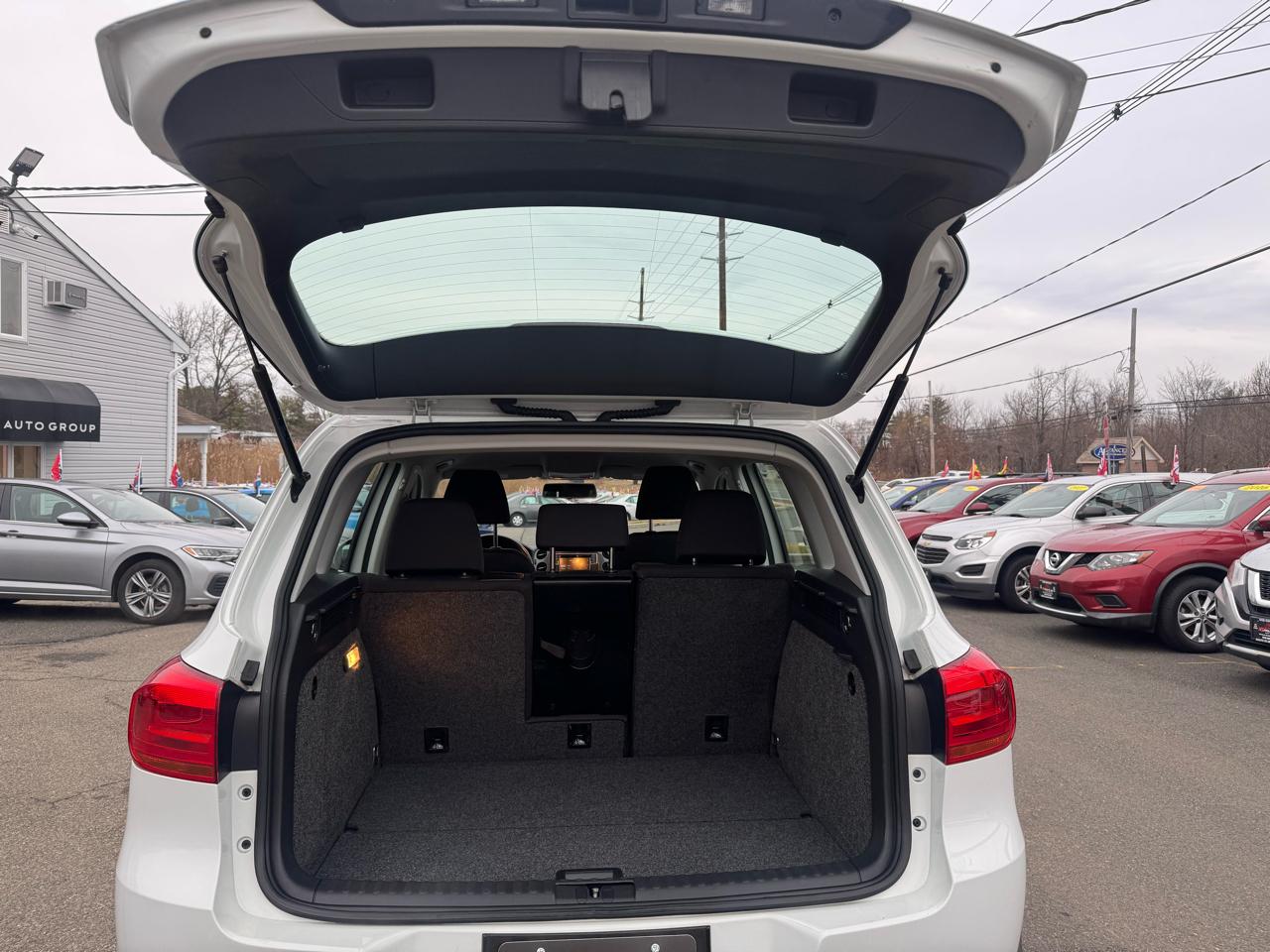 Volkswagen Tiguan S 4Motion 2018