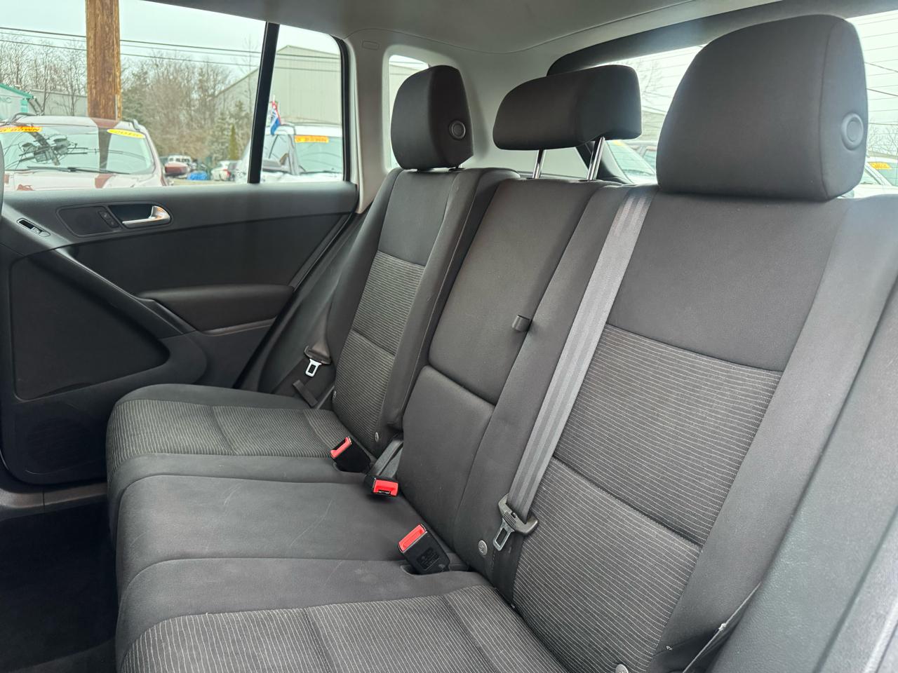 Volkswagen Tiguan S 4Motion 2018