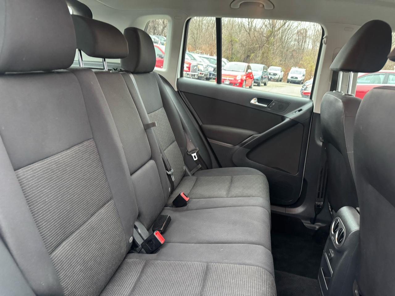 Volkswagen Tiguan S 4Motion 2018