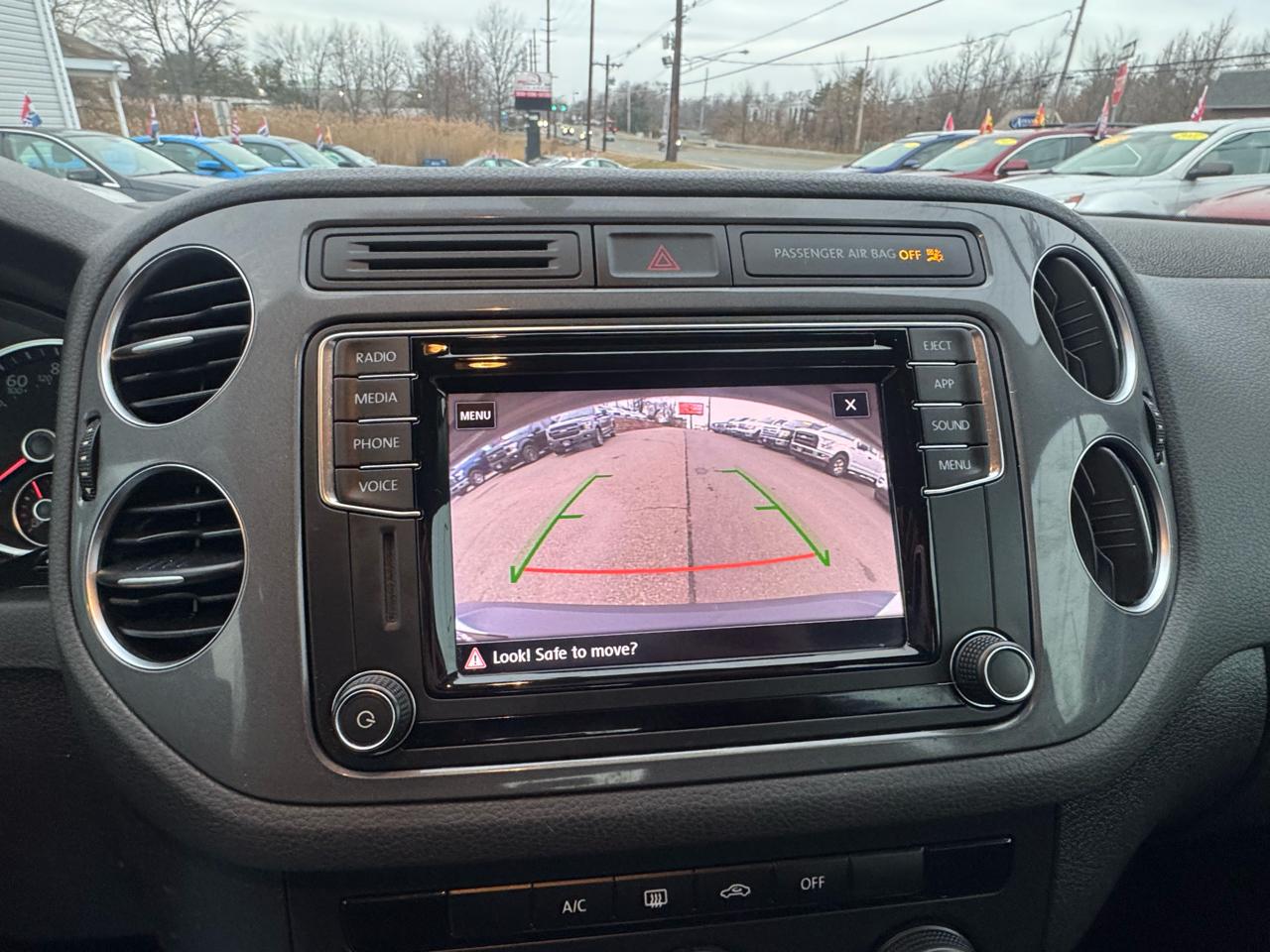 Volkswagen Tiguan S 4Motion 2018