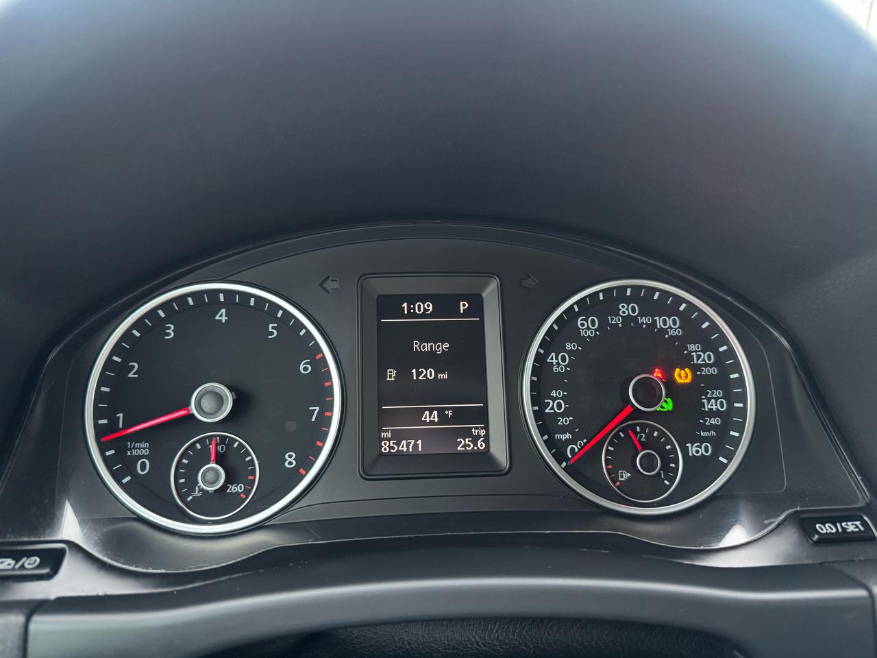 Volkswagen Tiguan S 4Motion 2018