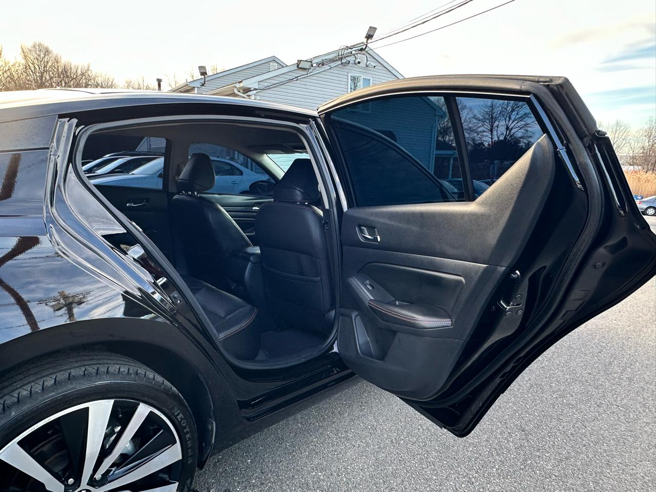 Nissan Altima 2.5 SR AWD 2019