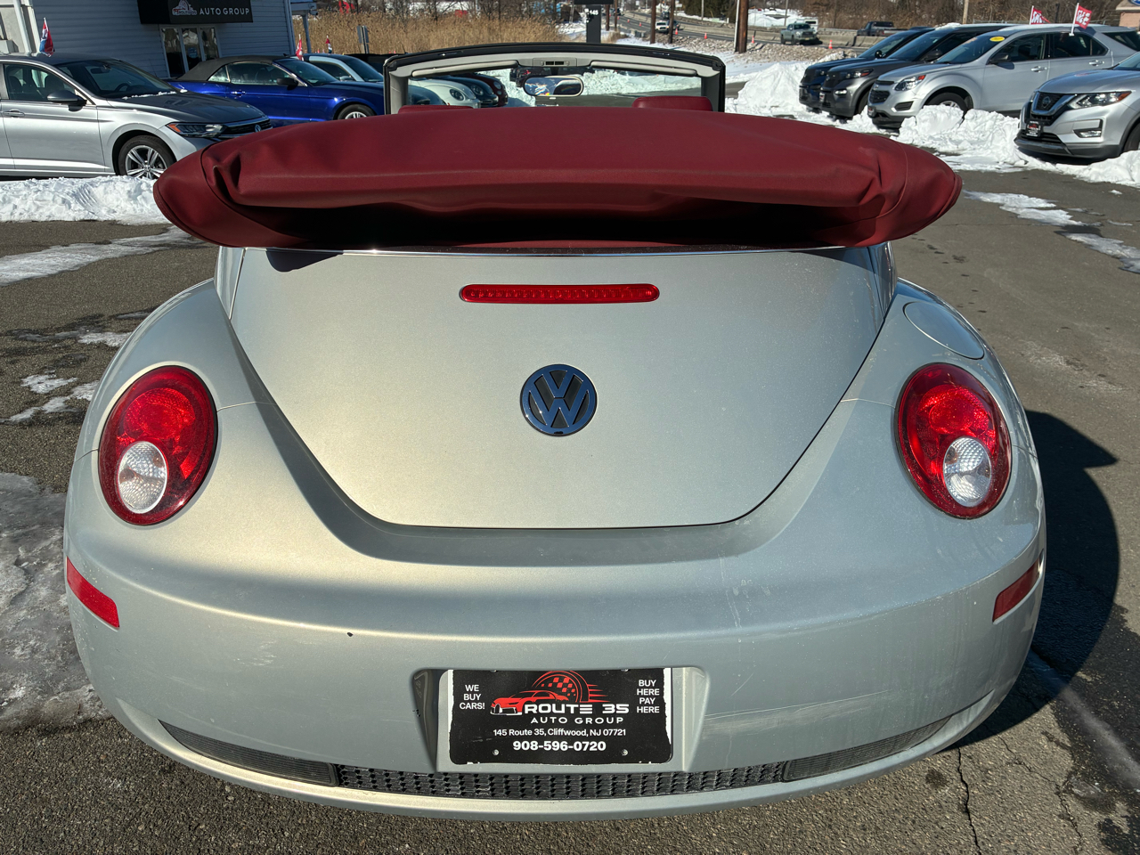 Volkswagen New Beetle S PZEV Convertible 2009