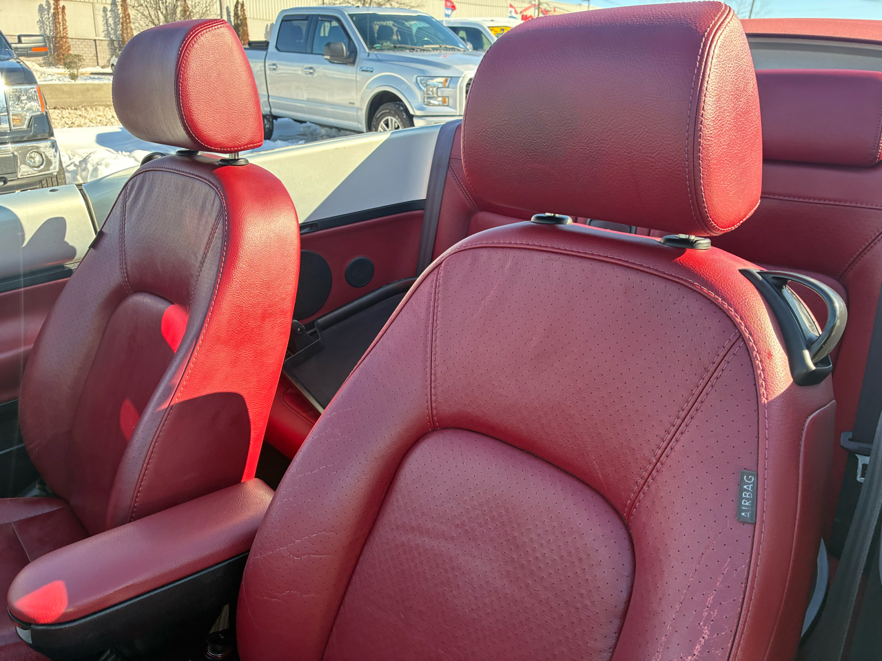 Volkswagen New Beetle S PZEV Convertible 2009