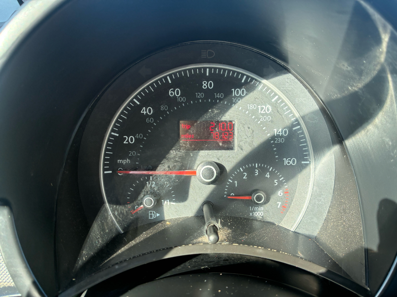 Volkswagen New Beetle S PZEV Convertible 2009