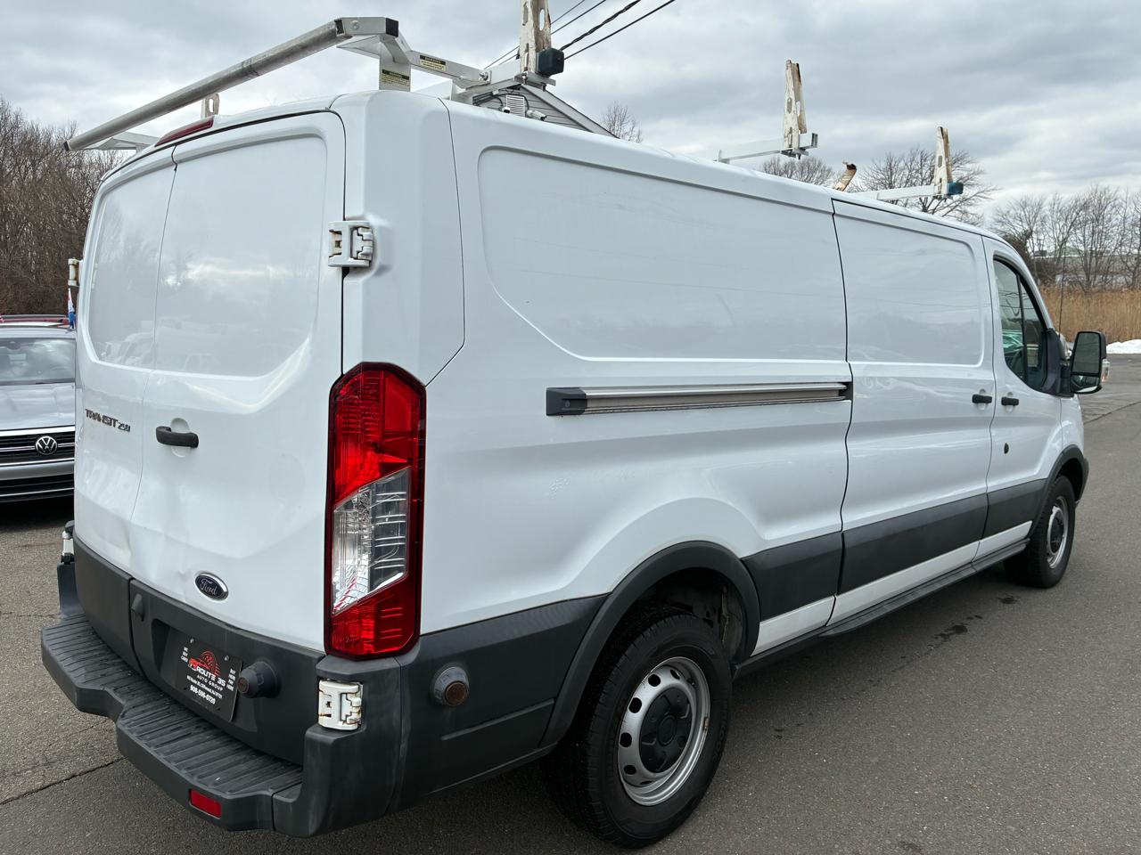 Ford Transit 250 Van Low Roof w/Sliding Pass. 148-in. WB 2017