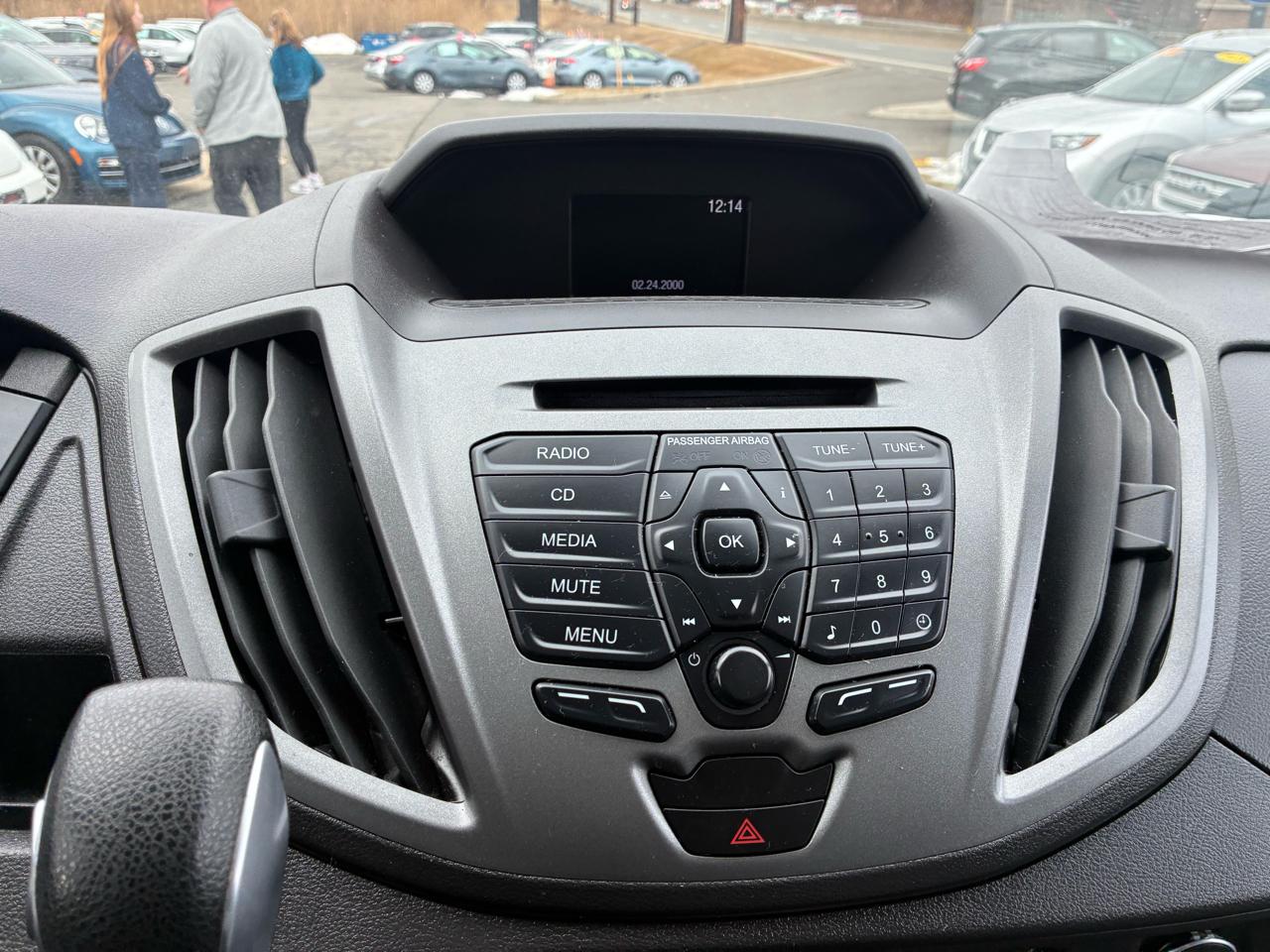 Ford Transit 250 Van Low Roof w/Sliding Pass. 148-in. WB 2017