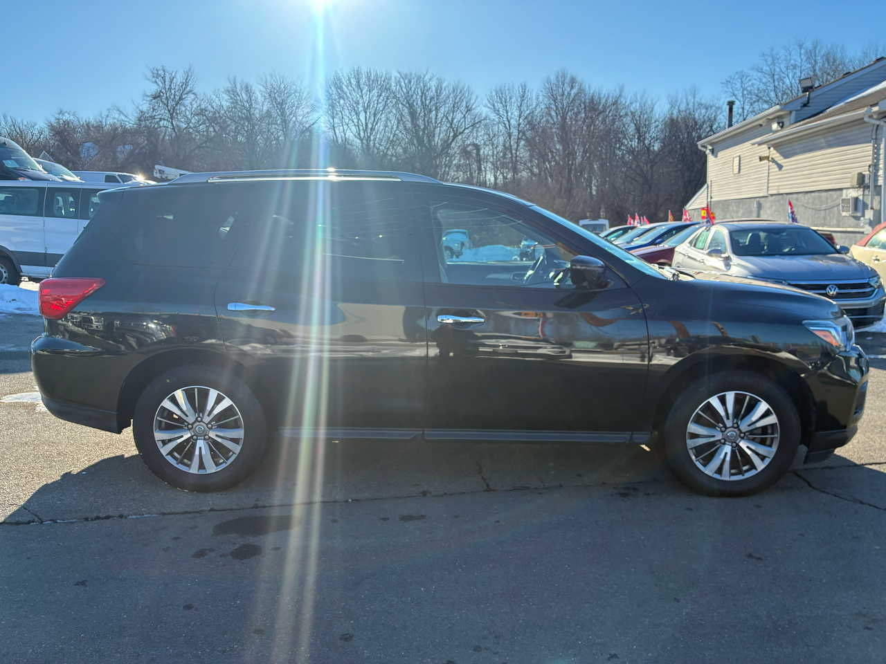 Nissan Pathfinder S 2WD 2019