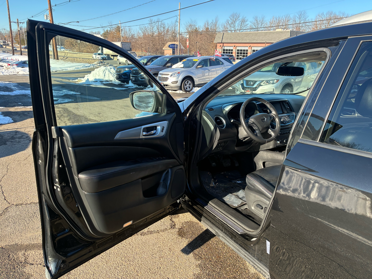 Nissan Pathfinder S 2WD 2019