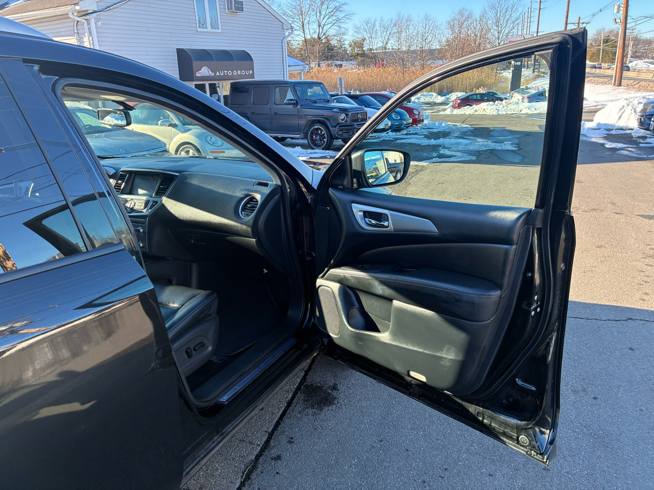 Nissan Pathfinder S 2WD 2019