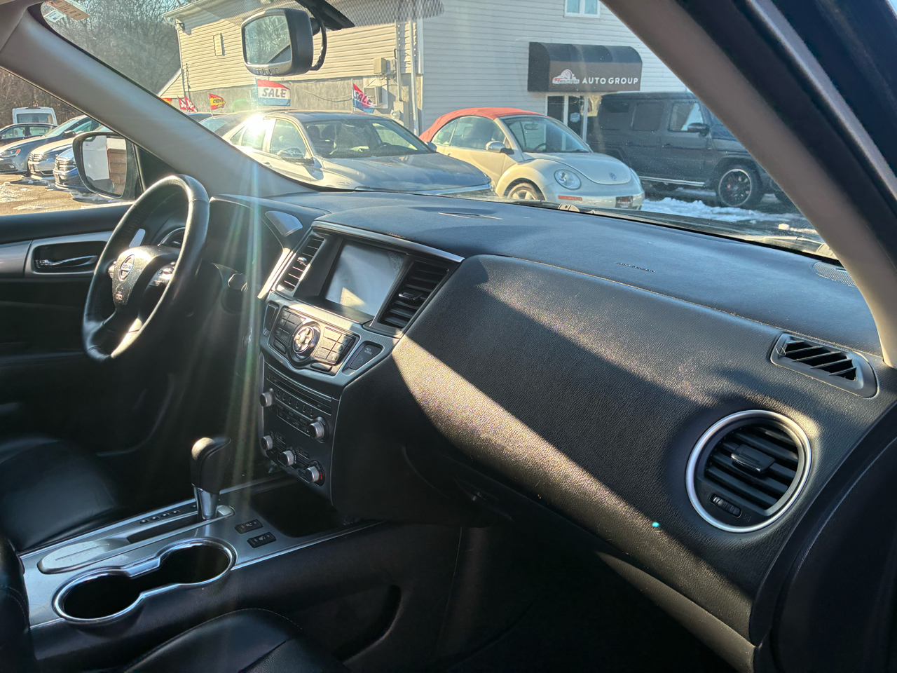 Nissan Pathfinder S 2WD 2019