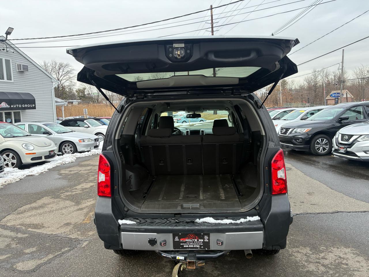 Nissan Xterra X 4WD 2011