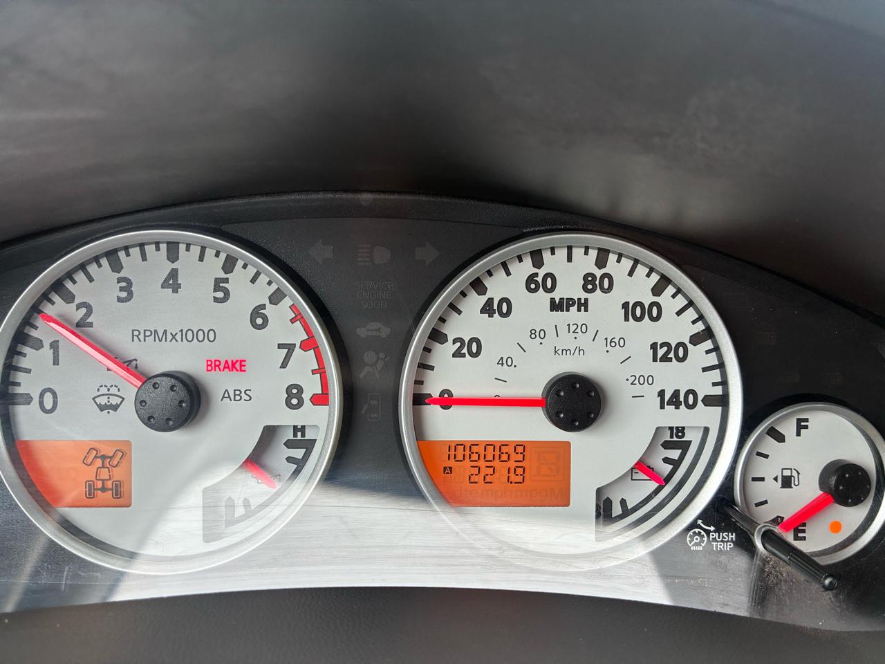 Nissan Xterra X 4WD 2011