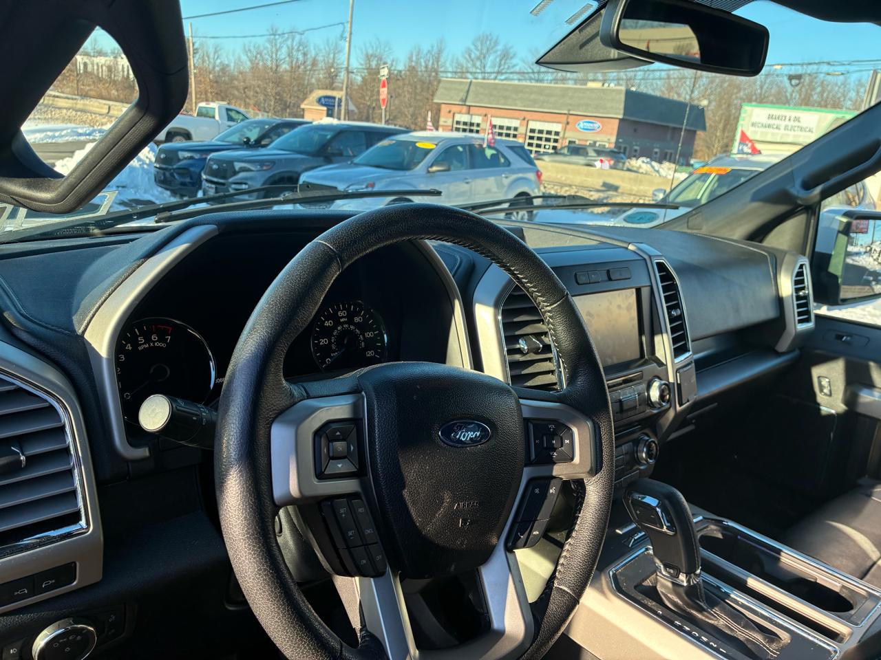 Ford F-150 Lariat 2015