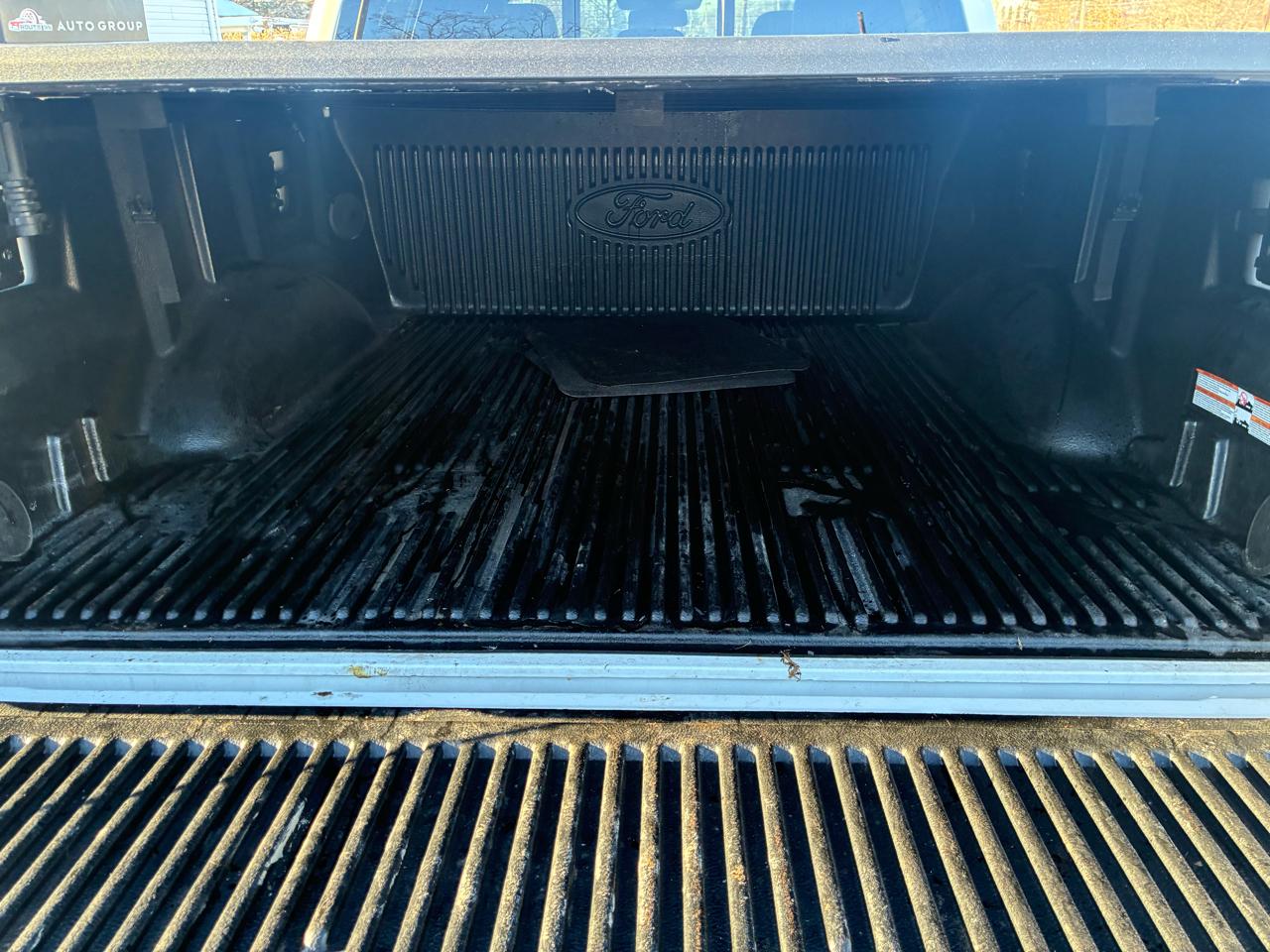 Ford F-150 Lariat 2015