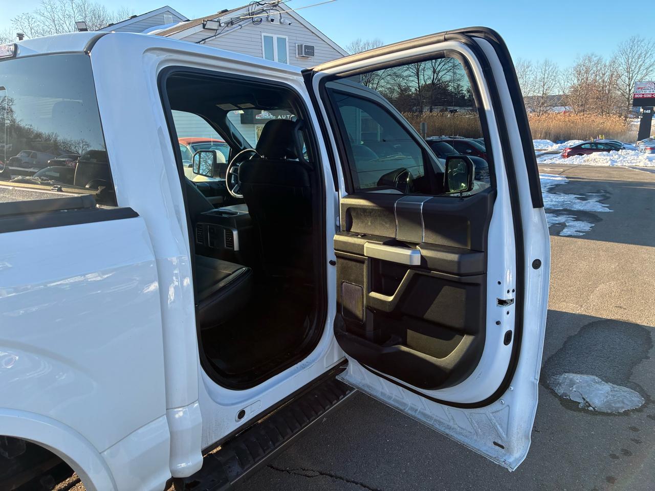 Ford F-150 Lariat 2015