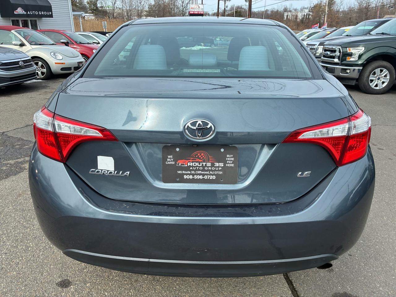 Toyota Corolla LE 2015