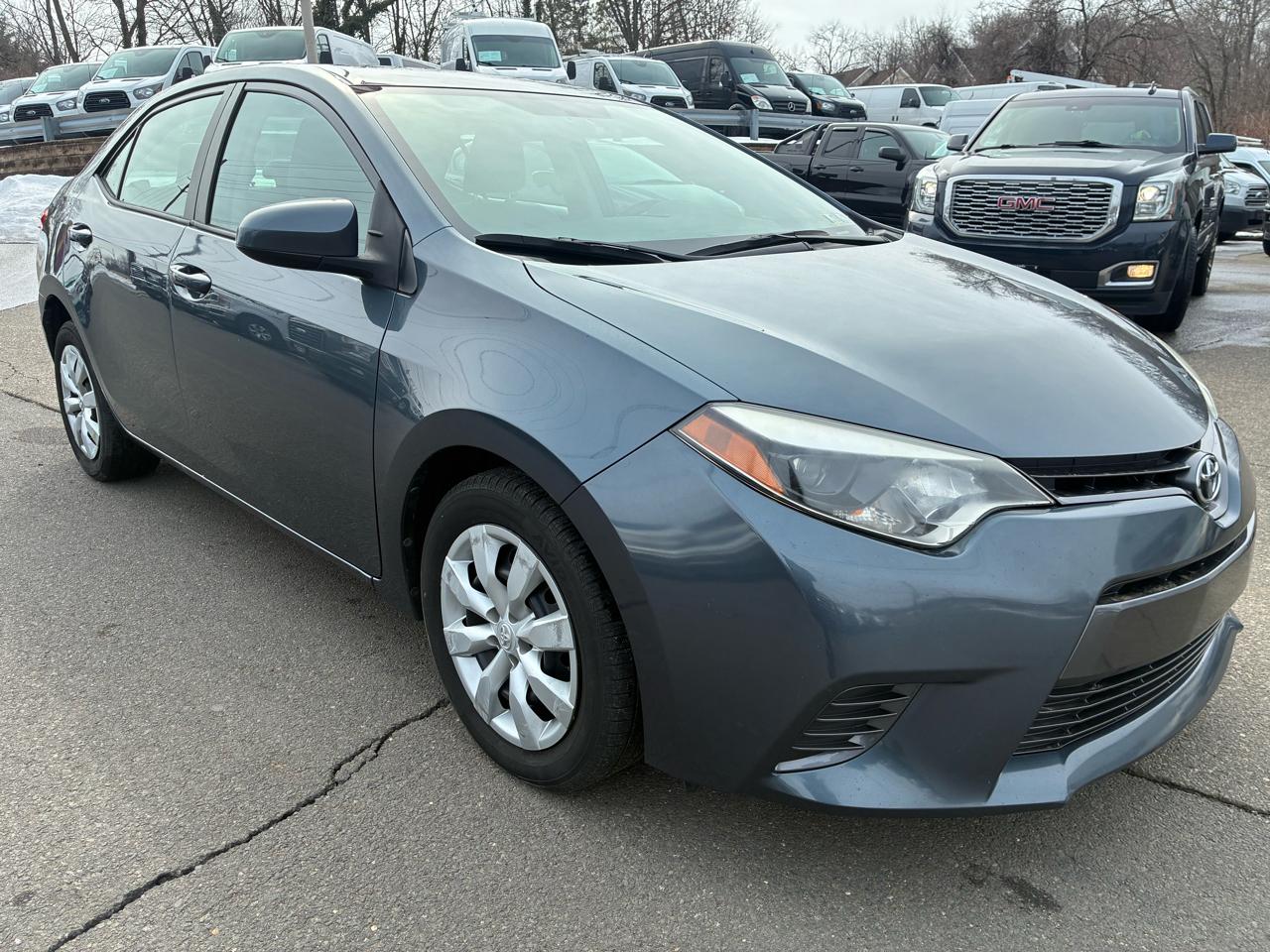 Toyota Corolla LE 2015