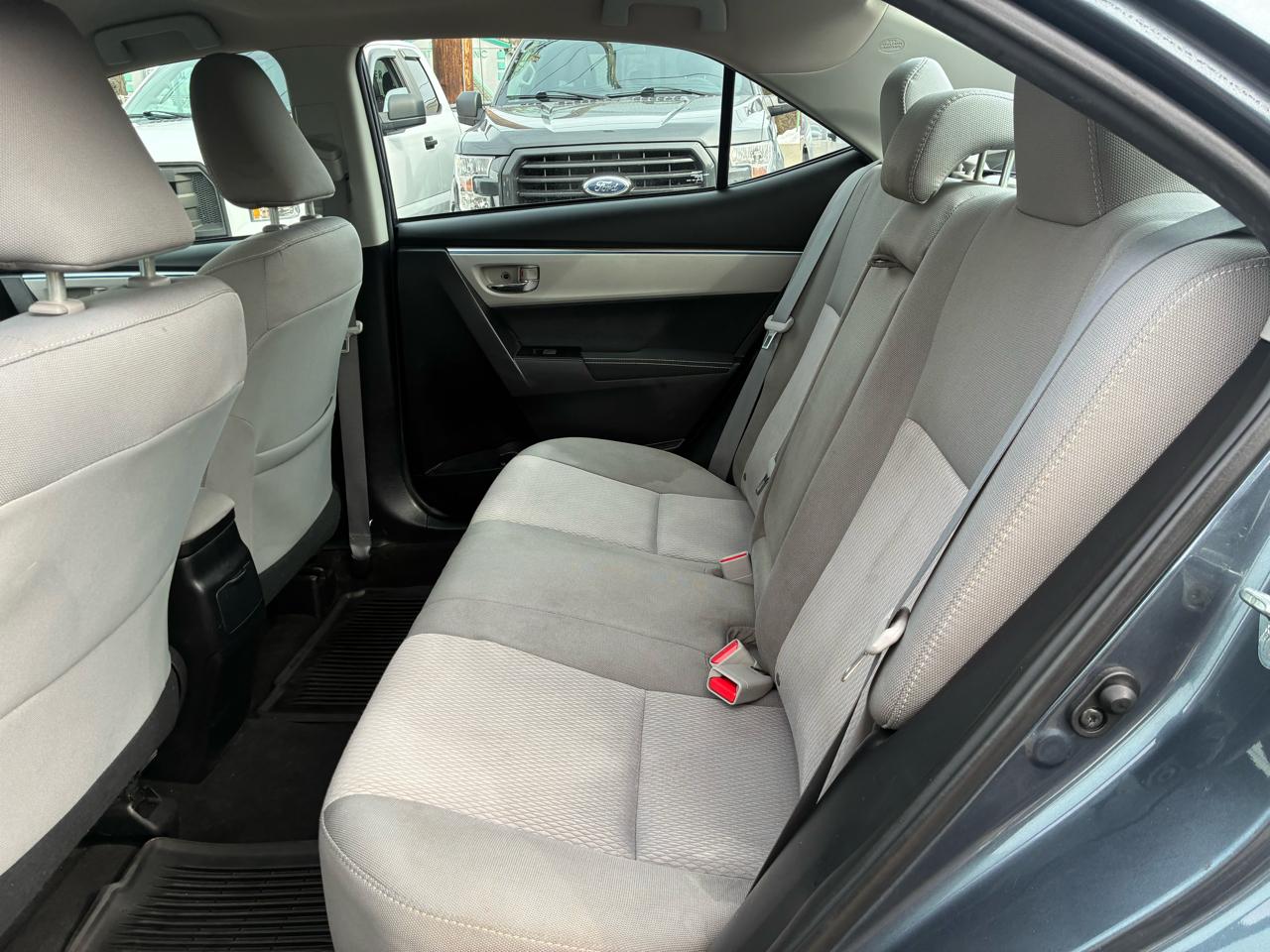 Toyota Corolla LE 2015