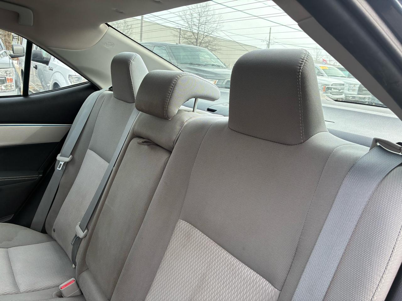 Toyota Corolla LE 2015