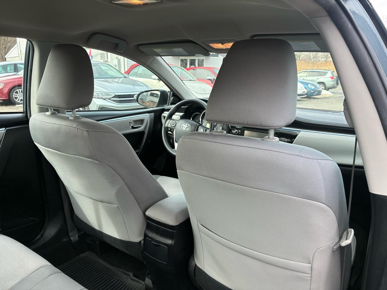 Toyota Corolla LE 2015