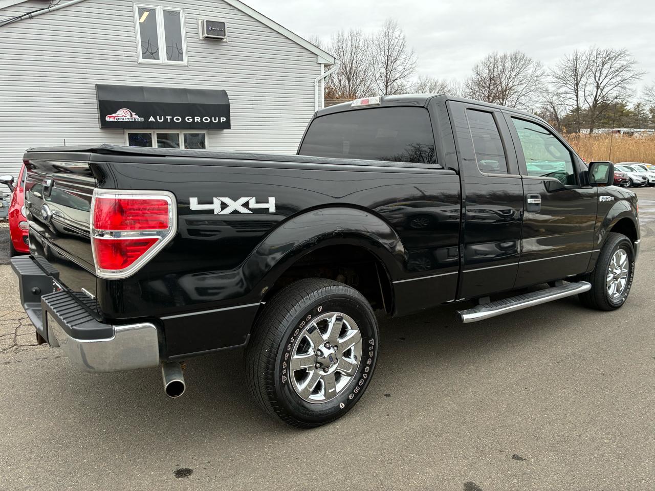 Ford F-150 XLT SuperCab 8-ft. Bed 4WD 2013