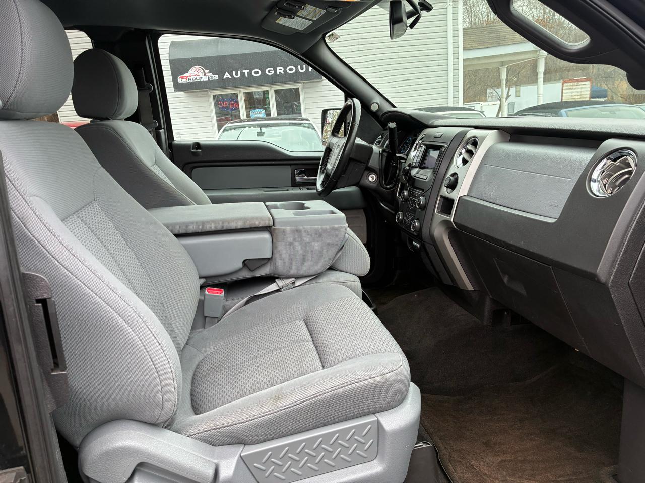 Ford F-150 XLT SuperCab 8-ft. Bed 4WD 2013