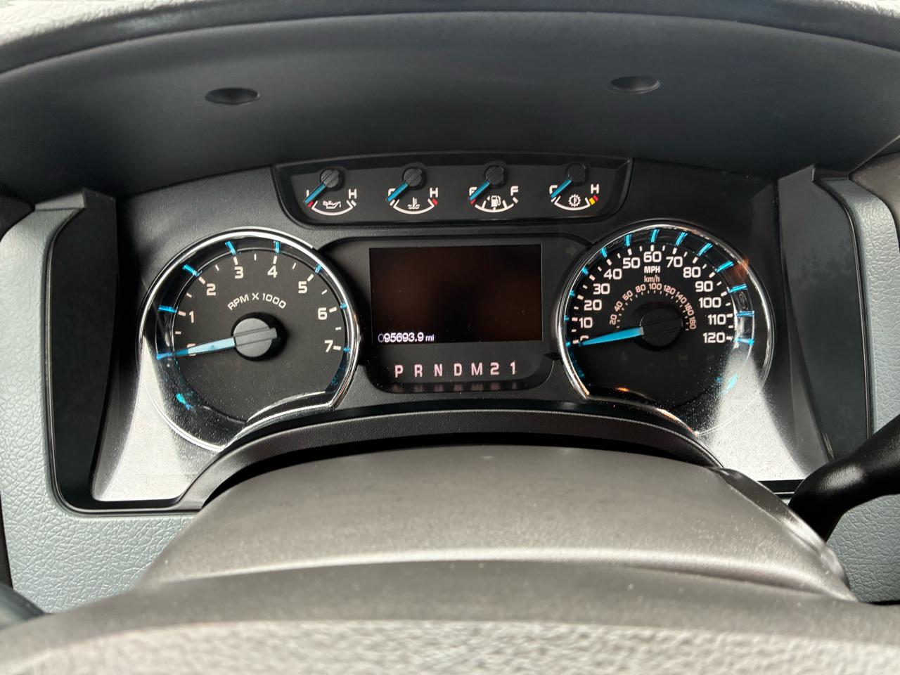 Ford F-150 XLT SuperCab 8-ft. Bed 4WD 2013