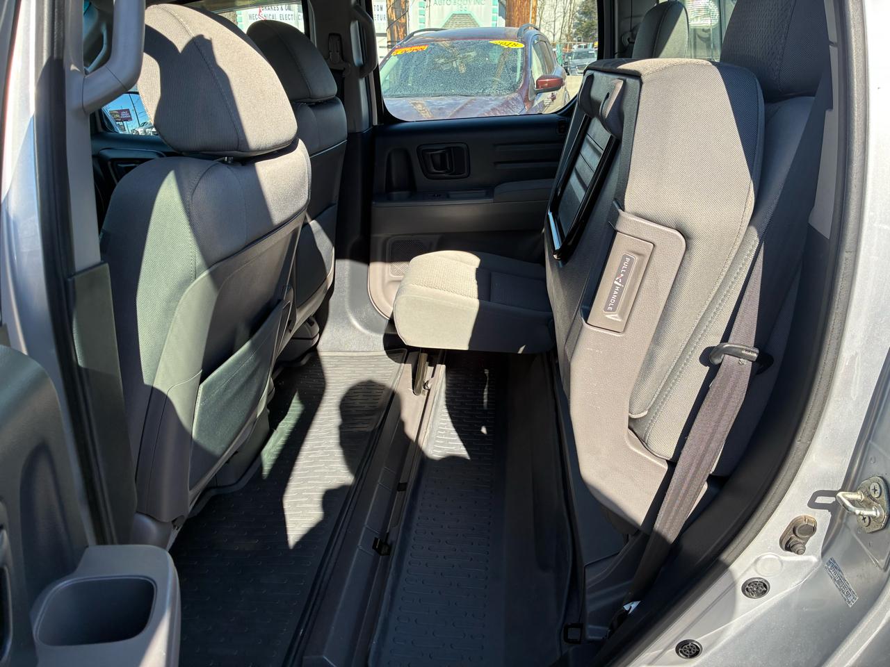 Honda Ridgeline RT 2011